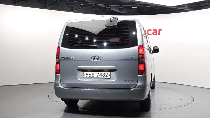 Hyundai Grand Starex