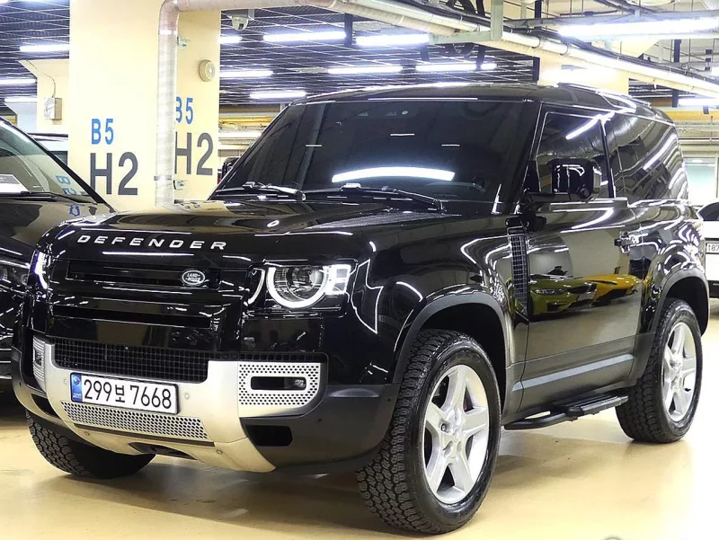 Land Rover DEFENDER