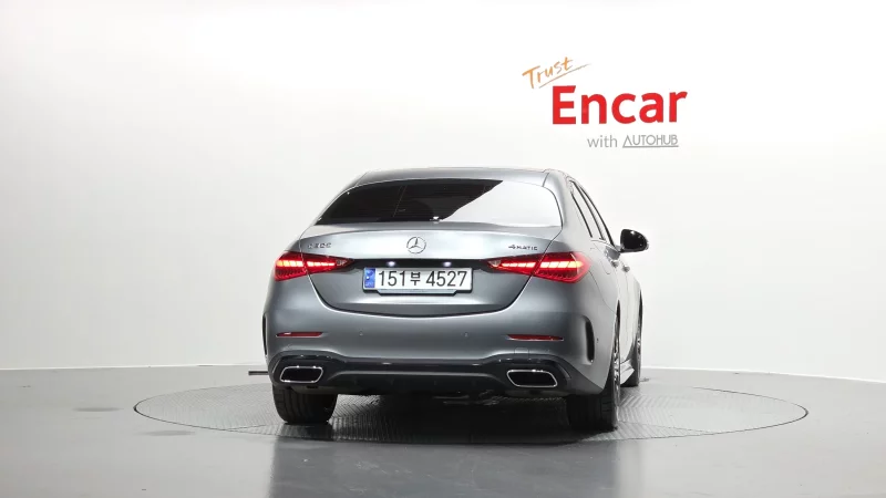 Mercedes-Benz C-Class