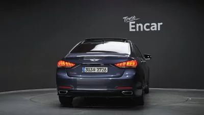 Hyundai Genesis