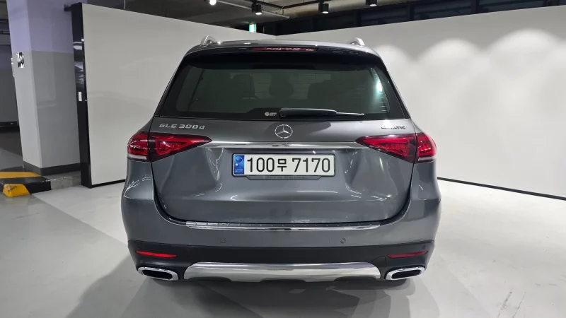 Mercedes-Benz GLE-Class