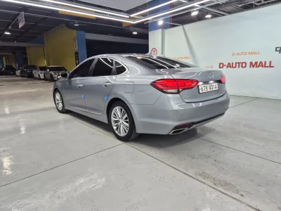 Hyundai Aslan
