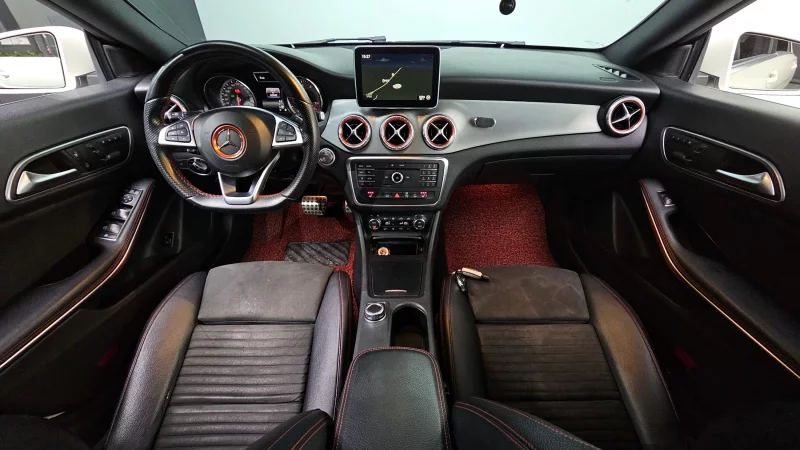 Mercedes-Benz CLA-Class