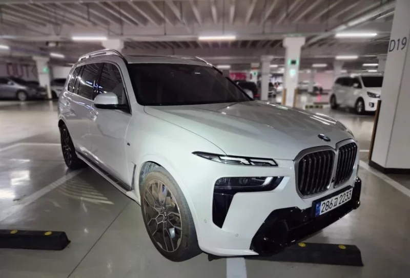 BMW X7