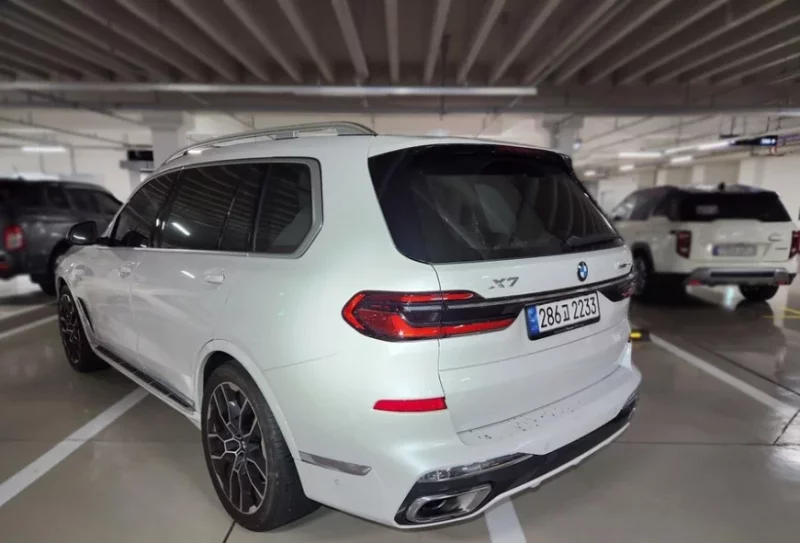 BMW X7