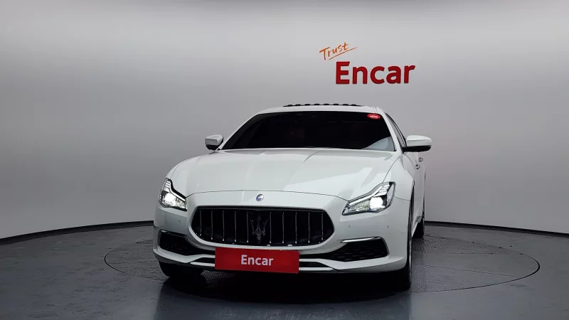 Maserati QUATTROPORTE