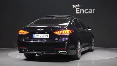 Hyundai Genesis