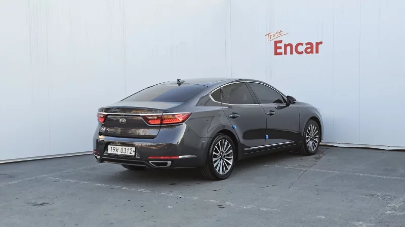 Kia K7