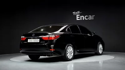 Lexus ES300h
