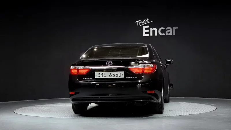 Lexus ES300h