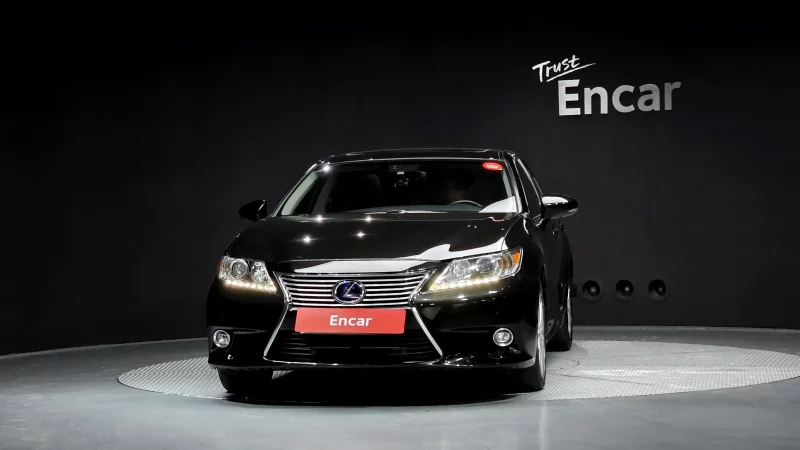 Lexus ES300h