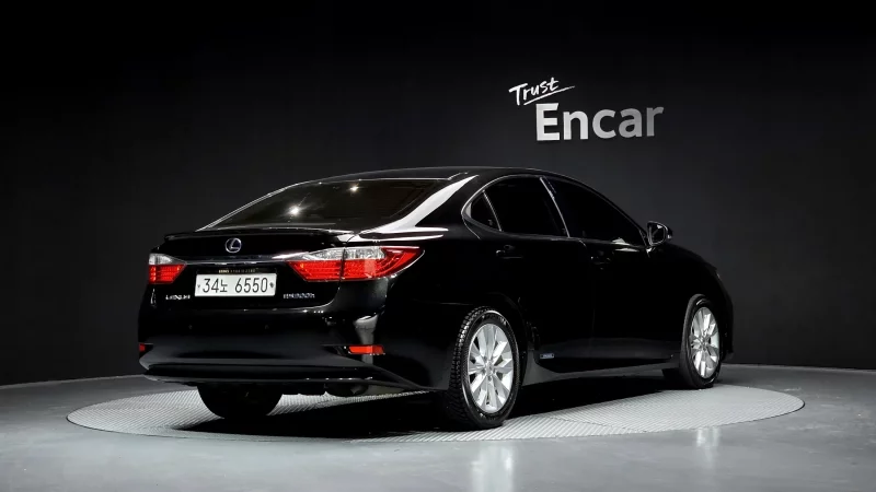 Lexus ES300h