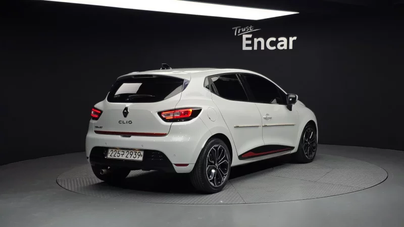 Renault Samsung Cilo