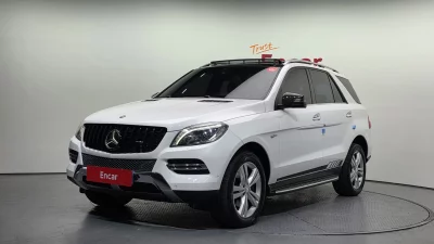 Mercedes-Benz M-class