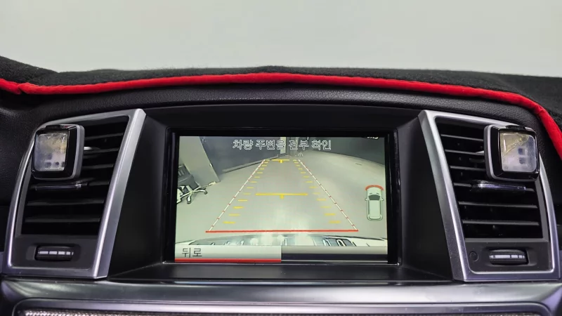 Mercedes-Benz M-class