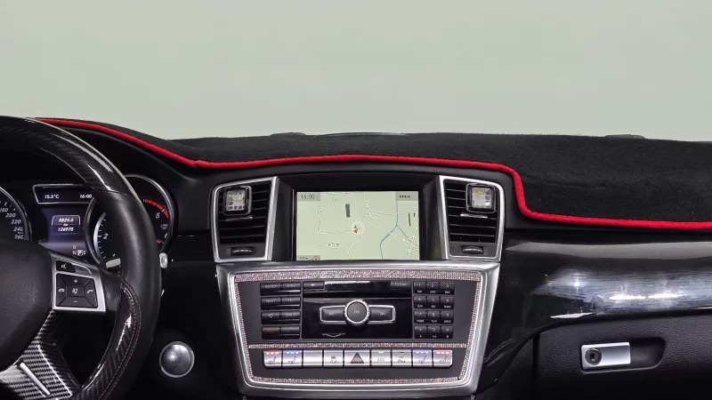 Mercedes-Benz M-class