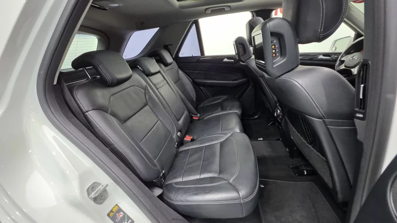 Mercedes-Benz M-class