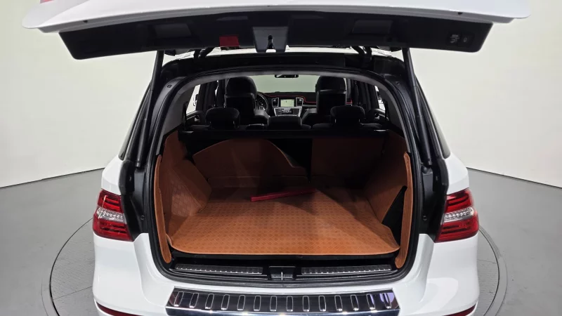 Mercedes-Benz M-class