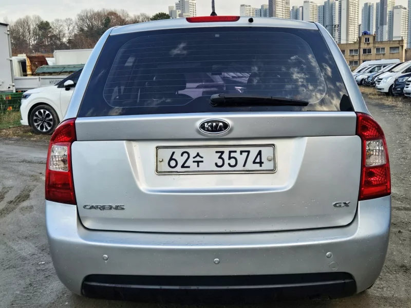 Kia Carens