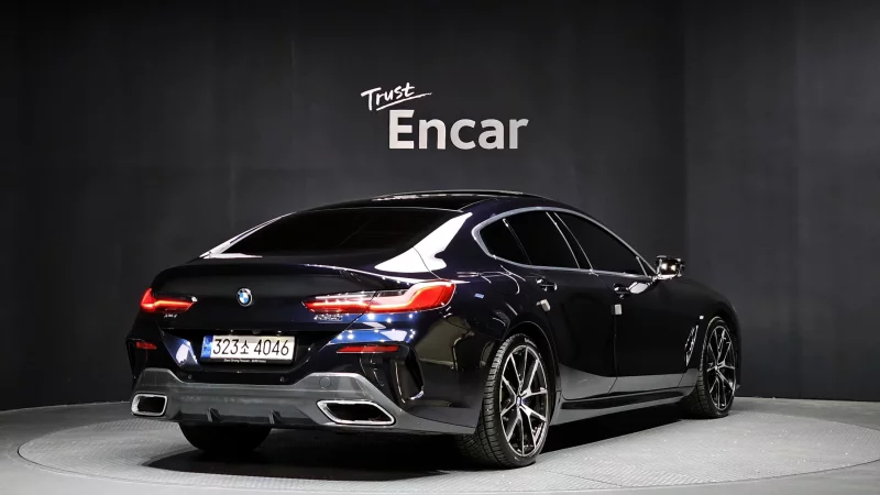 BMW 8-Series