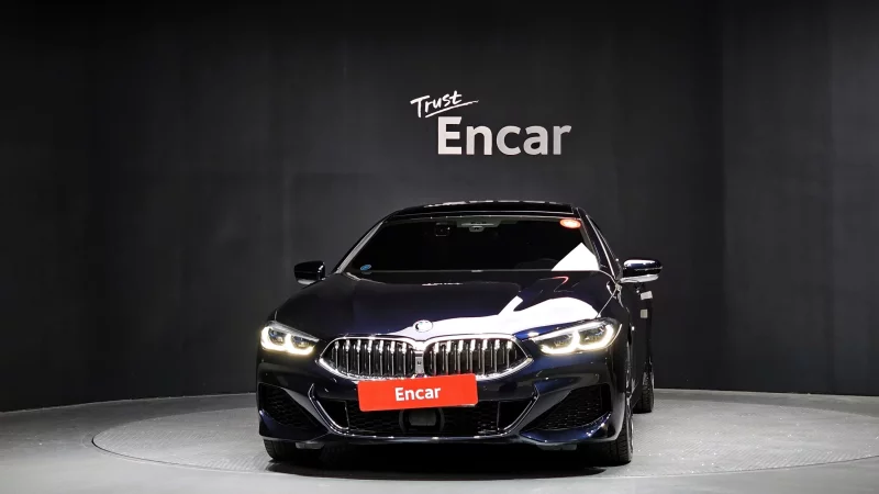 BMW 8-Series
