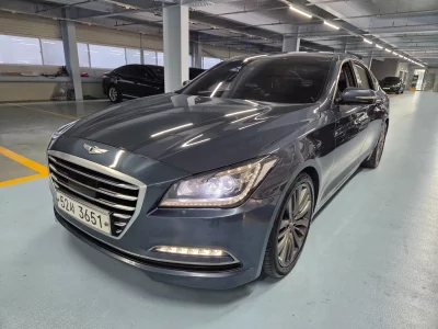 Hyundai Genesis