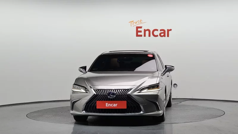 Lexus ES300h
