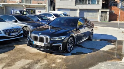 BMW 7-Series