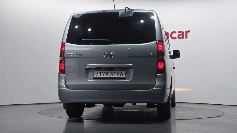 Hyundai Grand Starex