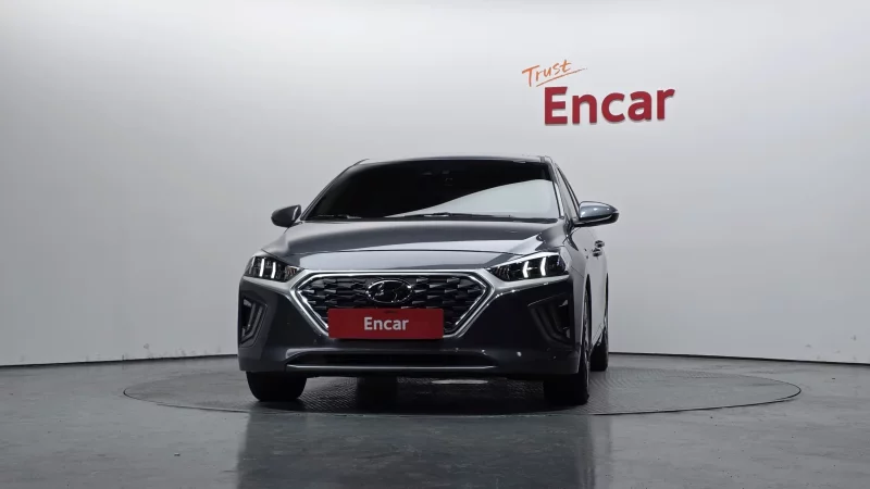 Hyundai Ioniq