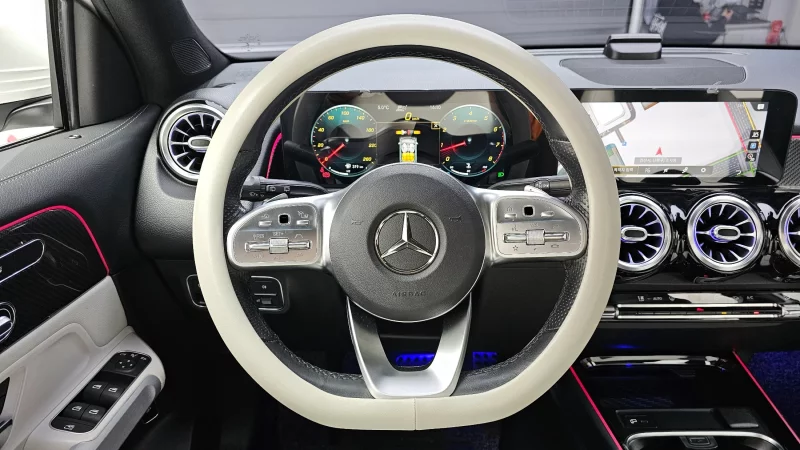 Mercedes-Benz GLB-Class