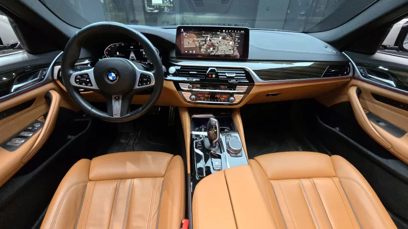 BMW 5-Series