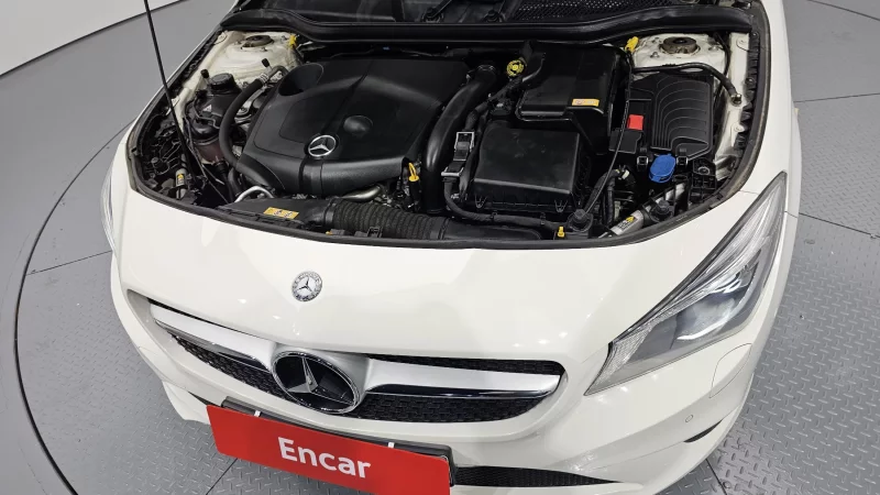 Mercedes-Benz CLA-Class