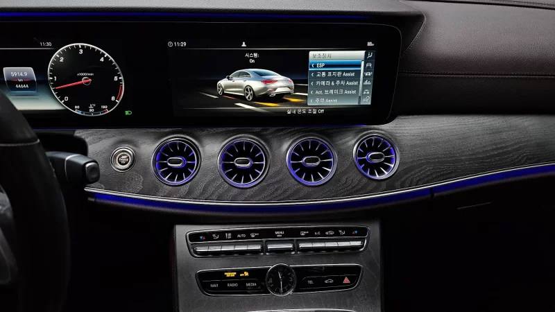 Mercedes-Benz CLS-Class