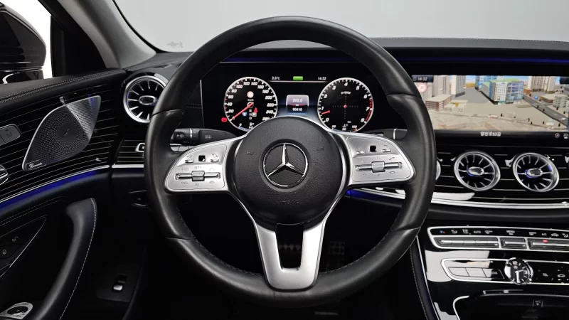 Mercedes-Benz CLS-Class