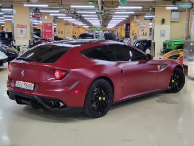 Ferrari FF