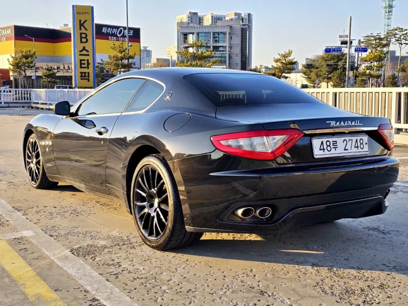 Maserati GRANTURISMO