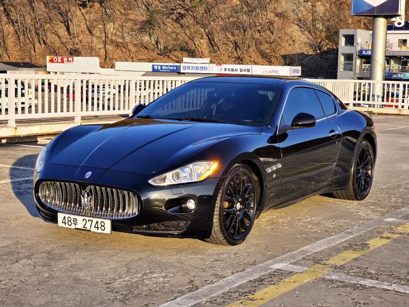 Maserati GRANTURISMO