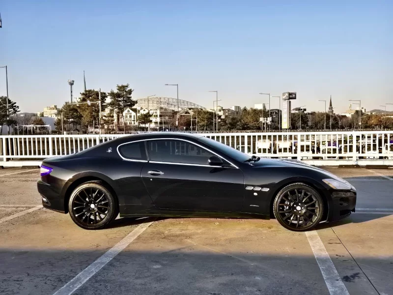 Maserati GRANTURISMO