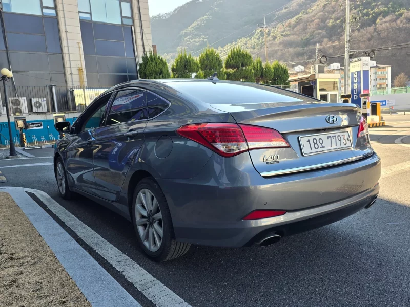 Hyundai I40