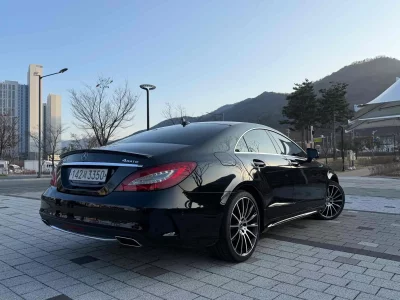 Mercedes-Benz CLS-Class