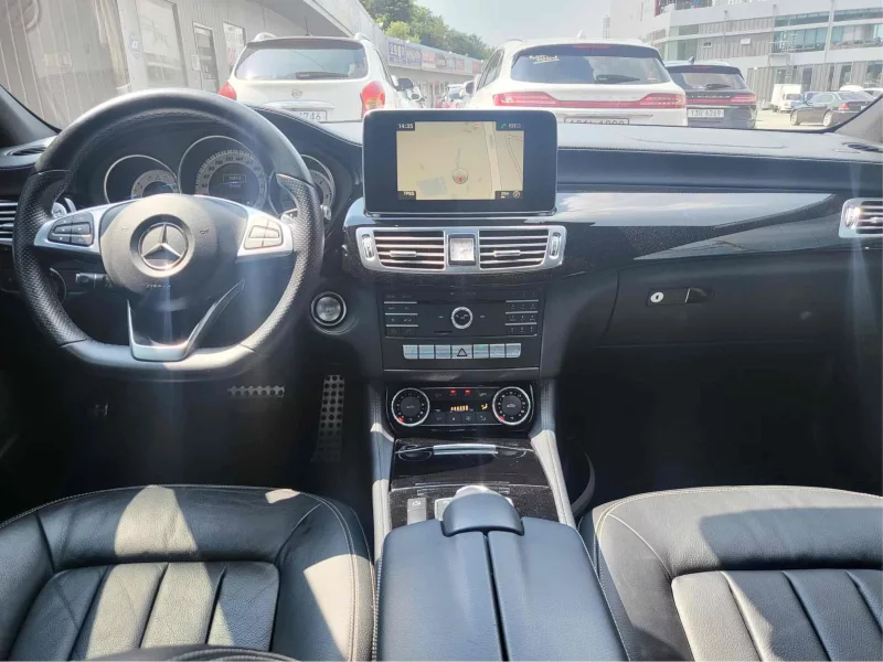 Mercedes-Benz CLS-Class