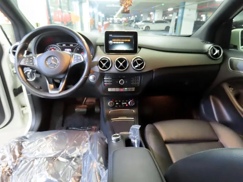 Mercedes-Benz B-Class