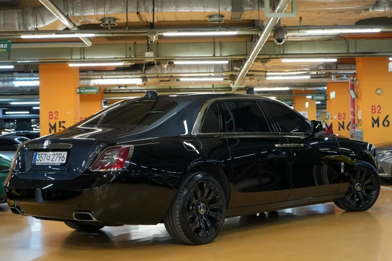 Rolls-Royce GHOST