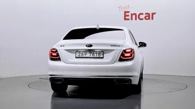Kia K9