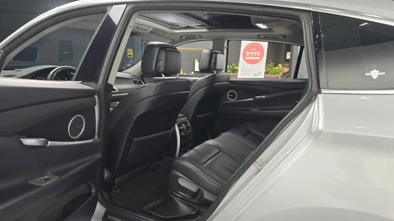 BMW 5-Series Gran Turismo