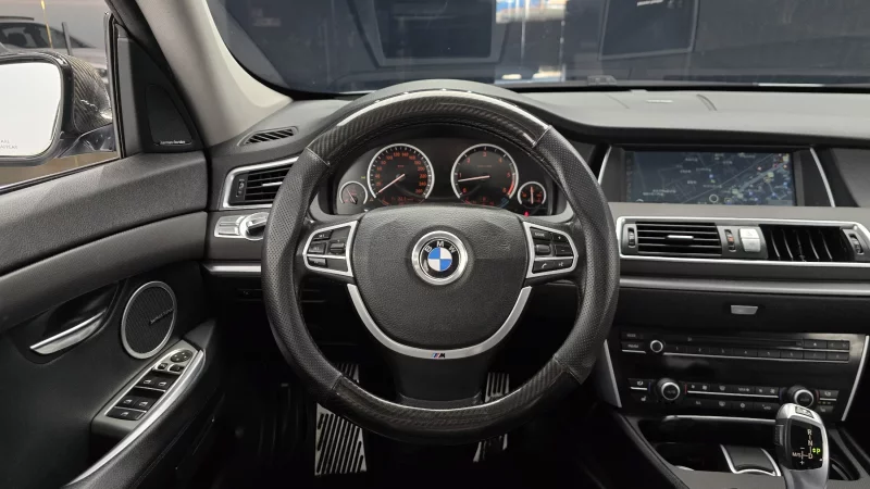 BMW 5-Series Gran Turismo