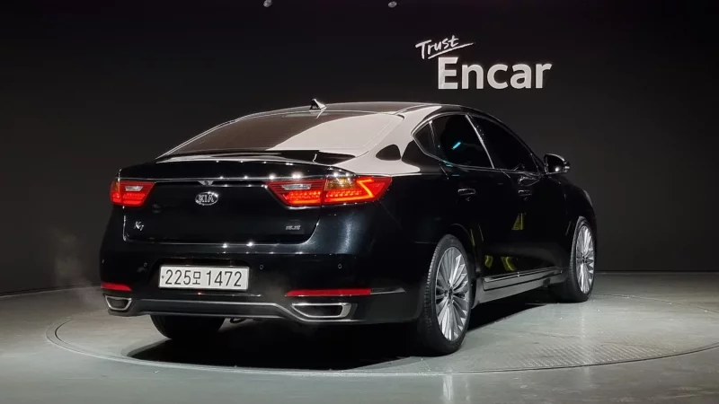 Kia K7