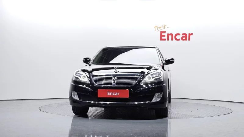 Hyundai Equus