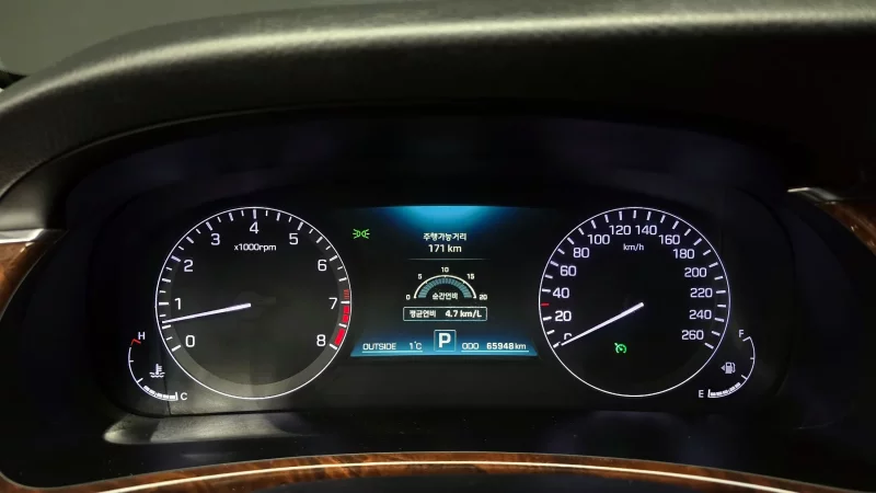 Hyundai Equus